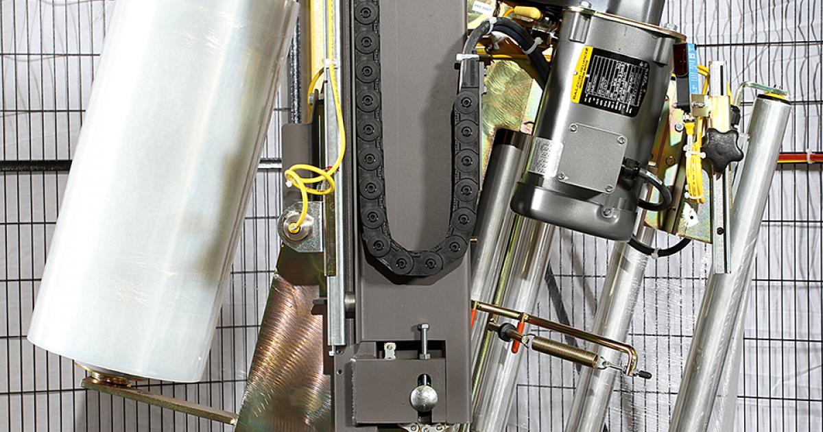 stretch wrapping machine